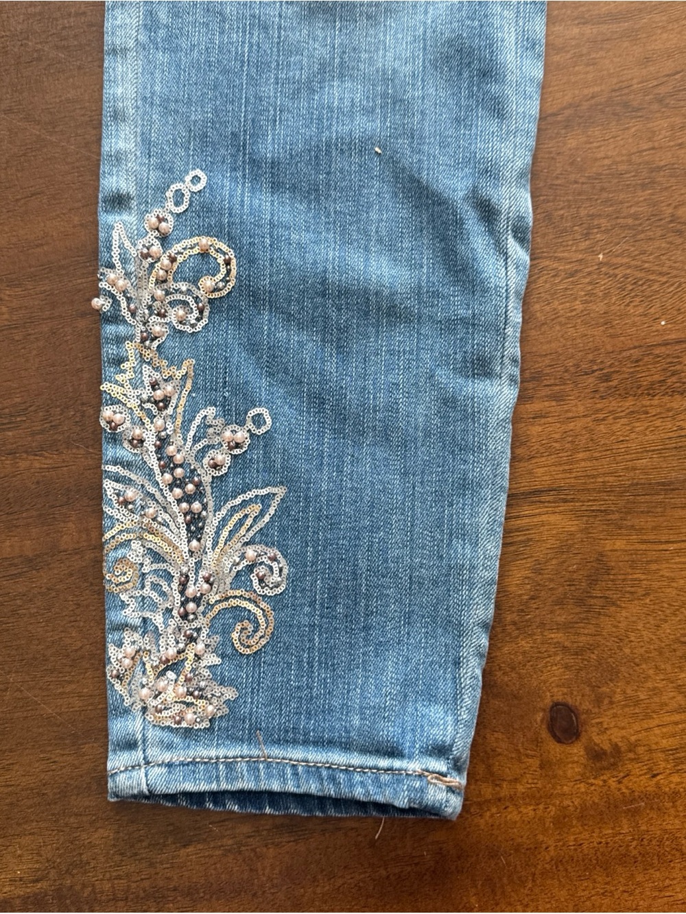 White House Black Market The Skinny Ankle Medium Wash Jeans 2 Embroidered Beaded - Picture 4 of 12